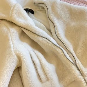POLAR BEAR FASHIONNOVA ZIP UP JACKET 🐻‍❄️